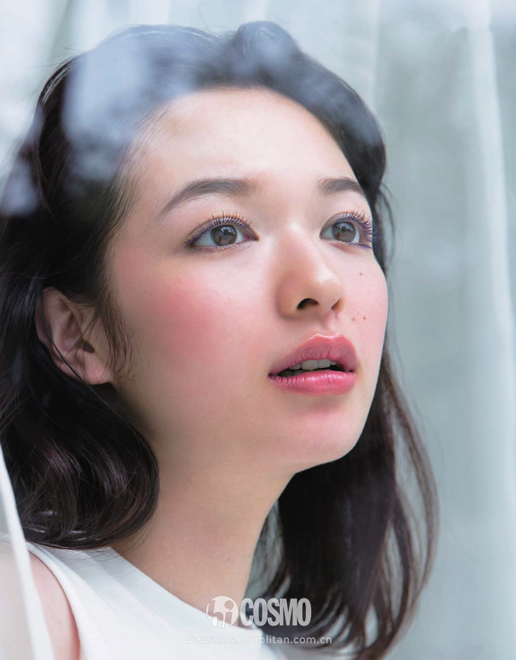 费洛蒙妆前后对比,日本人看迪丽热巴奥黛丽赫本造型