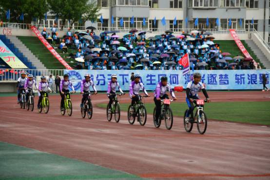 青春无畏逐梦扬威运动会主题展示,哈工程运动会记录