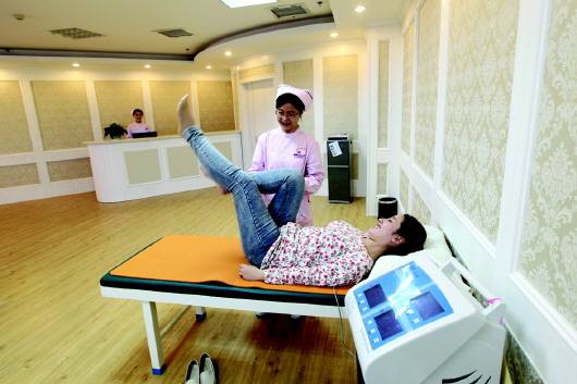 产后妈妈的心酸和尴尬,产后遭遇的尴尬和痛苦