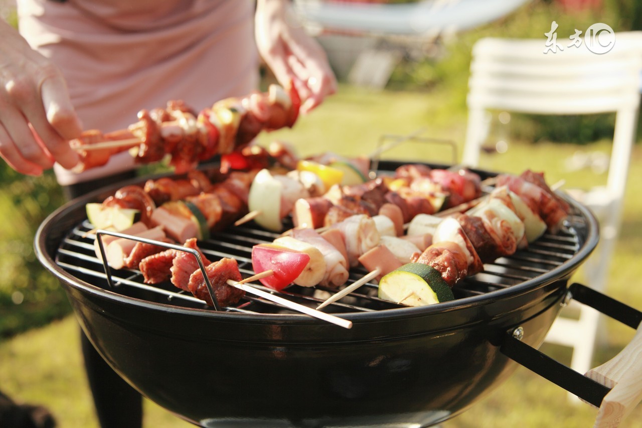 夏天必备神器无烟烧烤炉,天然气灶烧烤神器