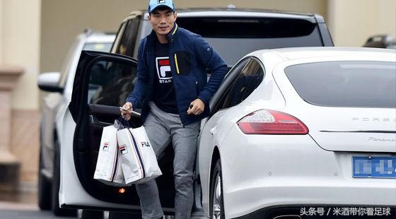 国足豪车,中国足球队武磊座驾