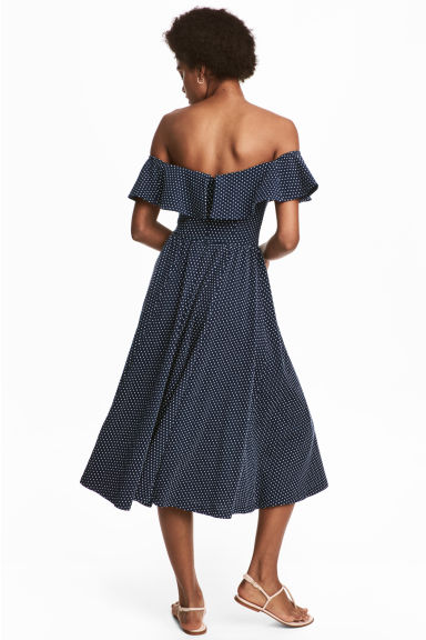 别再买明星同款了，穿上这些裙子比明星还美