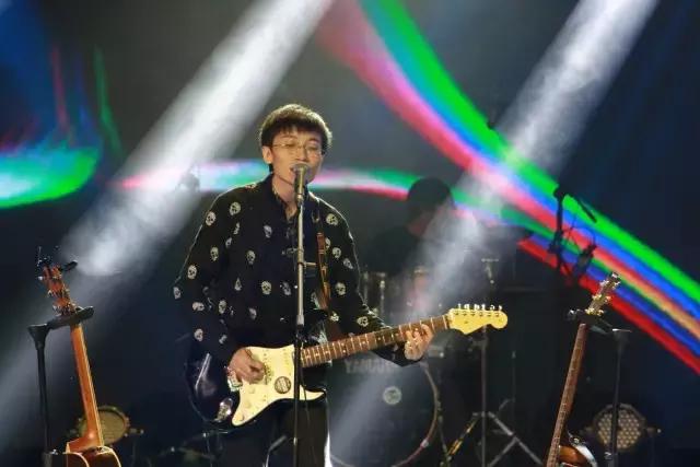 马雨阳专访：首位登上新闻联播的独立音乐人，内心沿叛逆轨迹成长