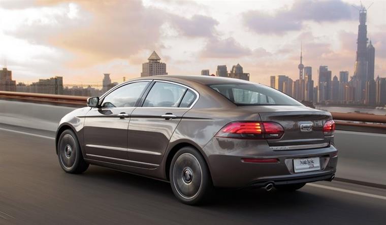 两厢紧凑型车哪款更适合家庭使用,操控最好空间大的两厢车