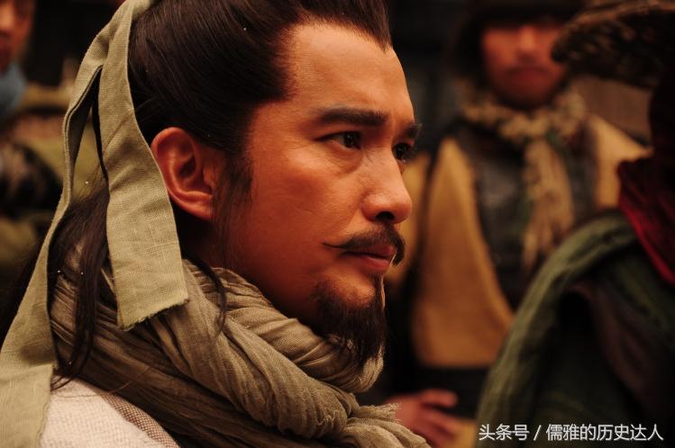 王伦晁盖宋江谁更适合做梁山首领,水浒传宋江与晁盖人物对比