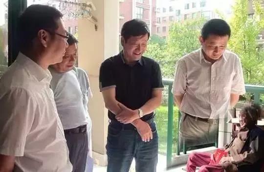 人工智能ppt柯洁vs阿尔法狗,柯洁败给人工智能阿尔法狗