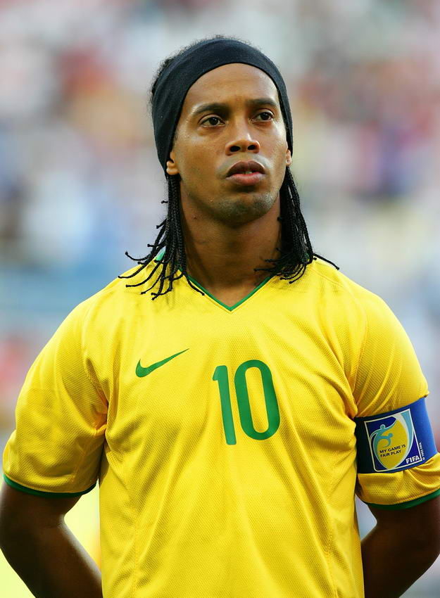 足坛主教练和队长发型,足坛长头发教练