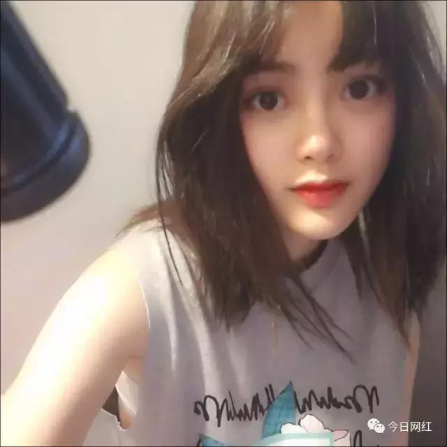 主播｜甜蜜蜜的邻家妹妹，棕色碎发大眼睛，笑容酥酥惹人爱