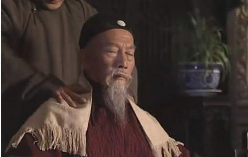 李鸿章的权谋是跟曾国藩学的,李鸿章是如何处理外交的