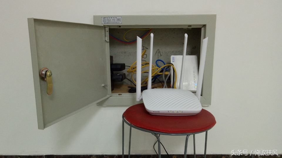 腾达ac9千兆版路由器评测,腾达f9路由器穿墙怎么样