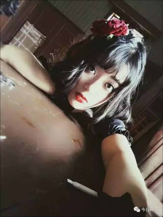 主播｜甜蜜蜜的邻家妹妹，棕色碎发大眼睛，笑容酥酥惹人爱