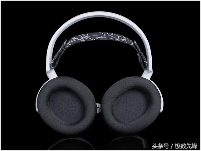 推荐一款佩戴舒适的游戏耳机,游戏兼日常的耳机推荐