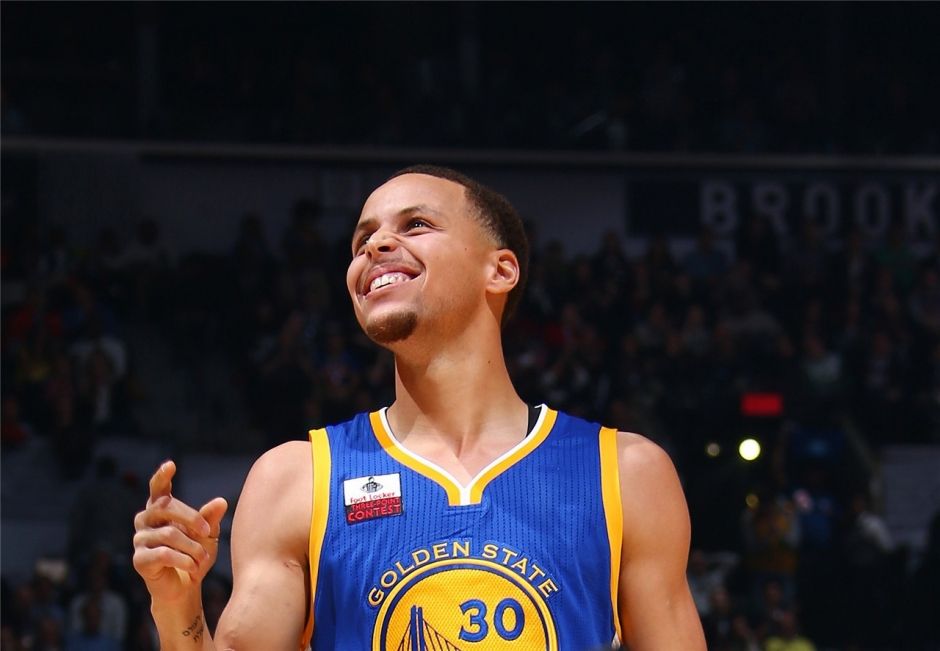 库里再夺一冠历史地位会不会上升,库里第四个总冠军有多奇迹