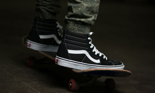 gd把这双vans活生生穿成新爆款,gd海外限定款vans