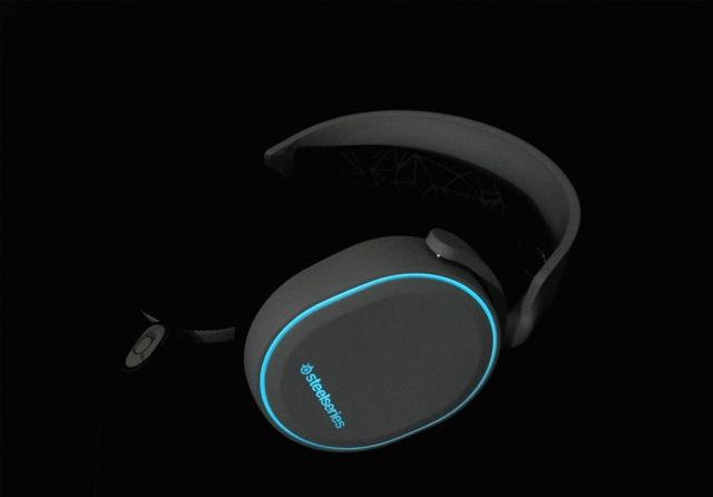 推荐一款佩戴舒适的游戏耳机,游戏兼日常的耳机推荐