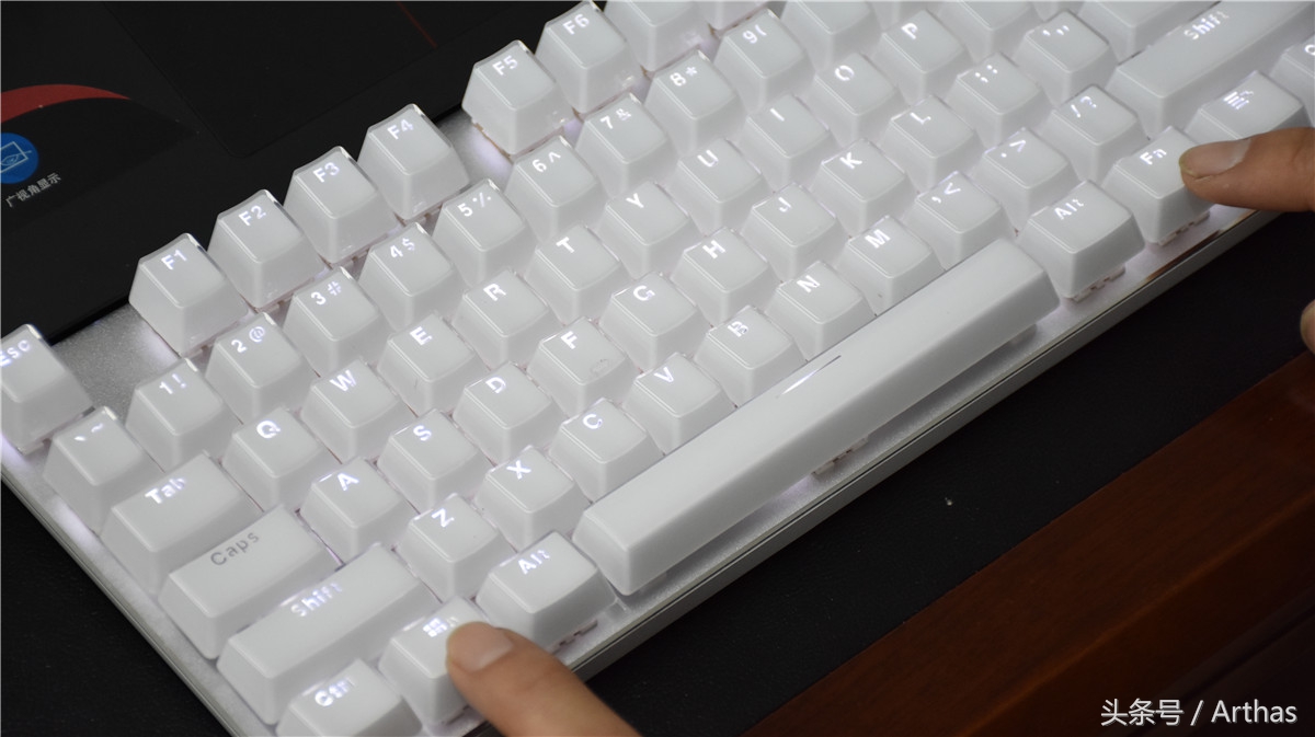 雷柏v500pro机械键盘测评,合金版雷柏v500键盘测评