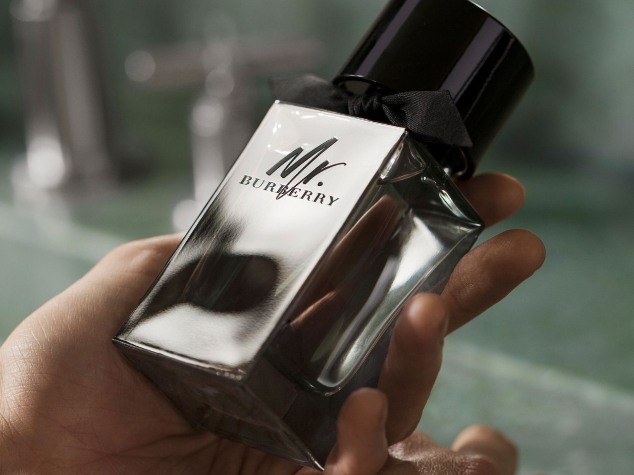 帖红妆·香水｜夏天到，你需要的是品位而不是“人”味