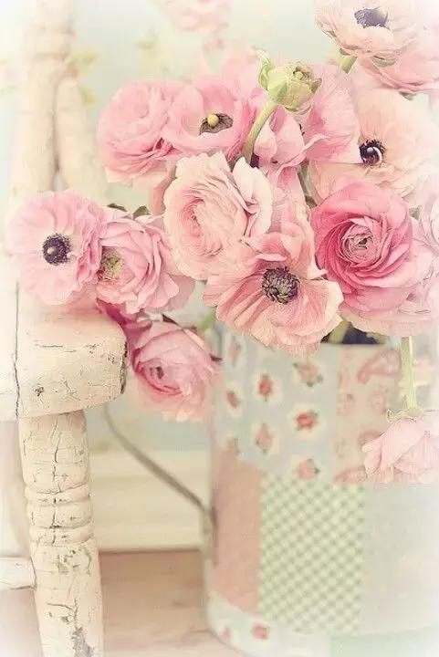 我想学插花有教程吗,学插花怎么学