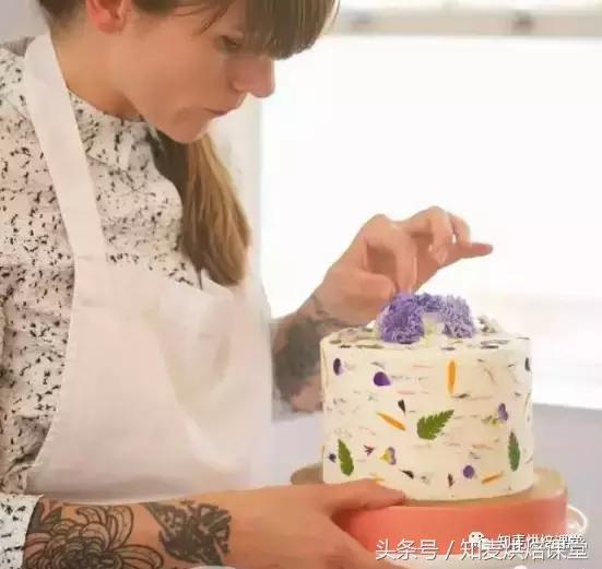 纸杯小蛋糕的裱花技巧图解,纸杯蛋糕裱花教程新手