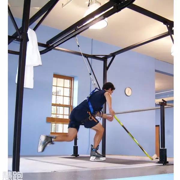 世界顶级跑步机视频,全球最高端豪华跑步机