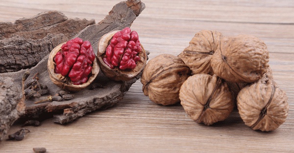 真正能红的核桃,红宝石核桃本来就是红色吗