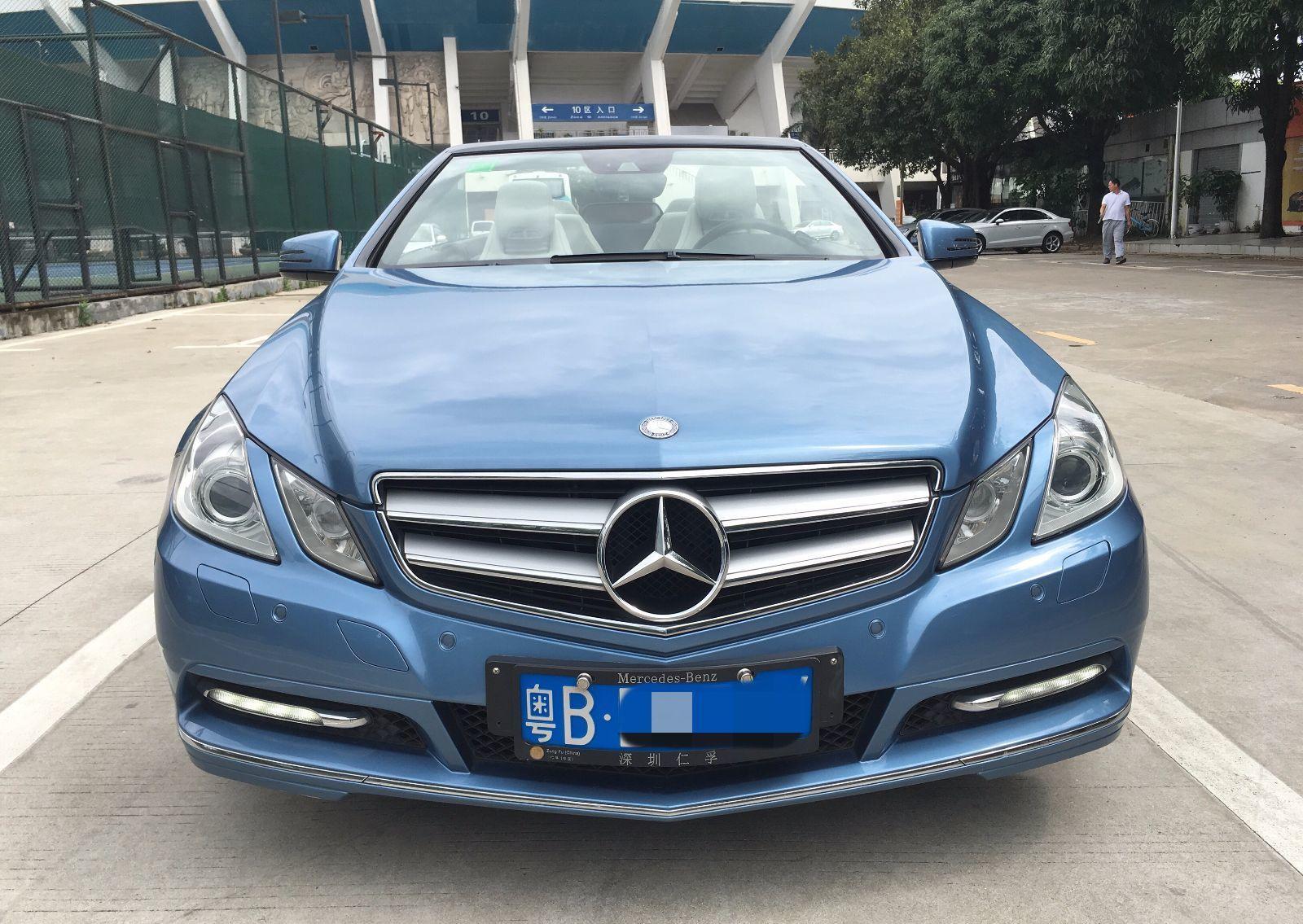 女朋友说不买敞篷车就不在一起，狠心买了二手奔驰敞篷