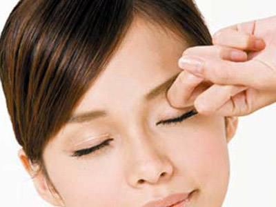 眼皮跳跟祸福真的相关吗,眼皮跳不停并非祸福征兆