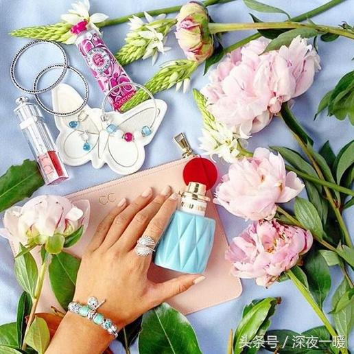 哪几款香水瓶好看又好用,比较特别的香水瓶子有哪些推荐