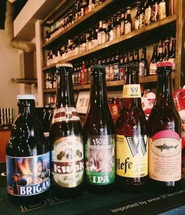 欧冠决赛开场仪式,现场看一场欧冠是什么体验