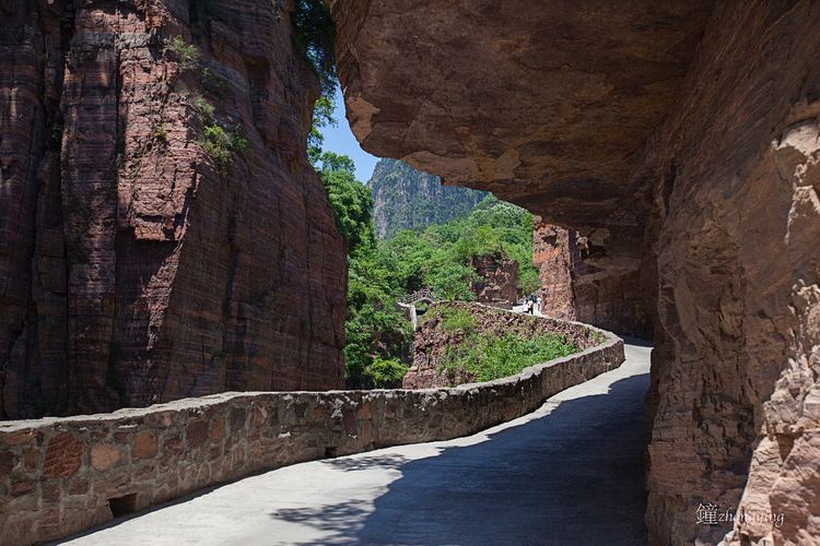 郭亮挂壁公路步行观景,郭亮挂壁公路世界奇迹