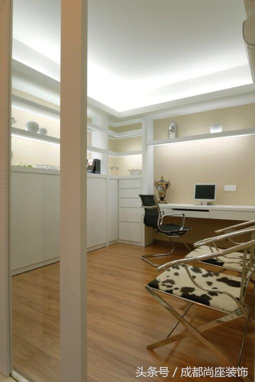 成都尚座装饰——这样的电视墙背景绝对超前卫