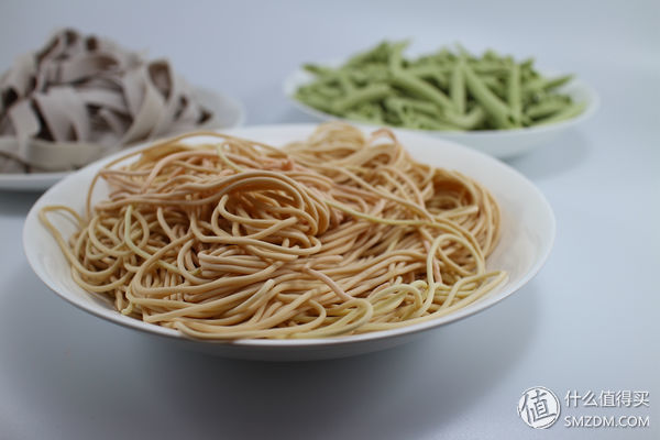 九阳19年新款破壁机,九阳面条机评价最好的一款