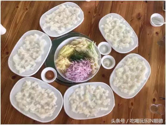 高配的自家农场农庄开始大放价，38蚊/打湛江生蚝！1蚊炸云吞