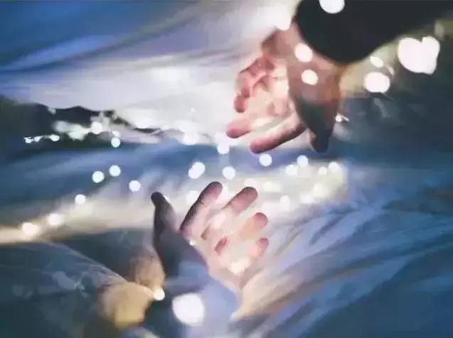 适合发朋友圈有意义的句子短句,十大适合发朋友圈的经典句子