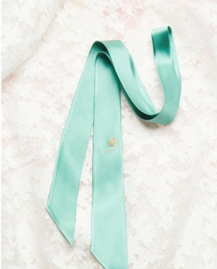 夏季优雅蝴蝶结,在秋冬有一个百搭超方便的蝴蝶结