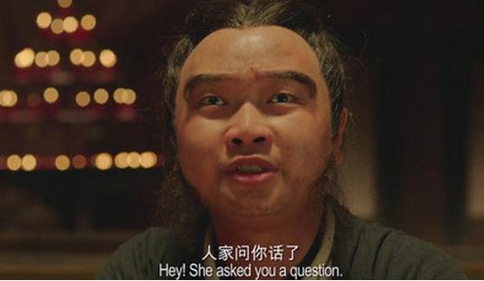 少林足球里星爷把球踢上天的片段,少林足球周星驰踢出最后一球