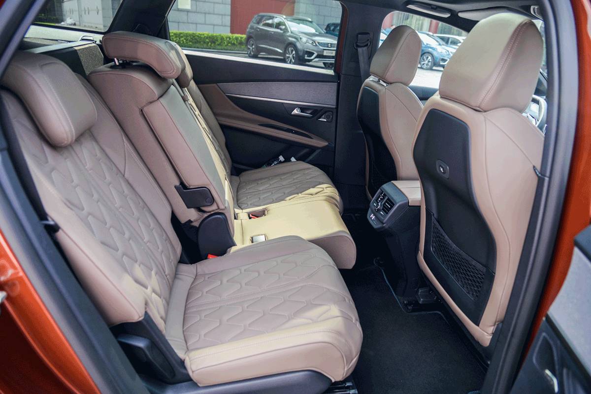 新标致5008七座空间测评,5008新车评