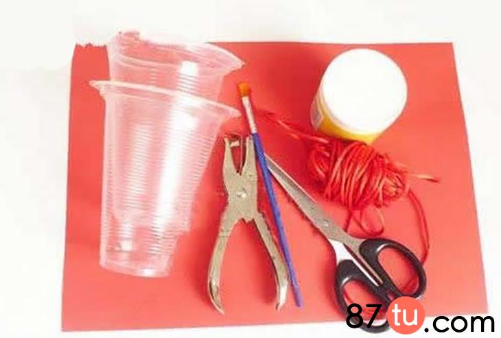 透明一次性杯子做灯笼制作方法,一次性杯子元宵灯笼自制