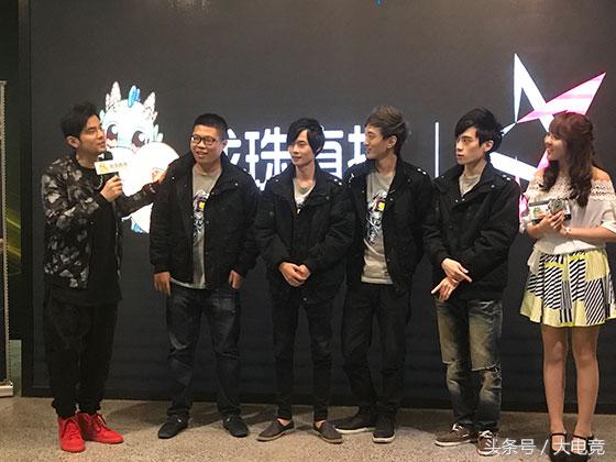 周杰伦剑圣打小龙,周杰伦英雄联盟明星表演赛2018