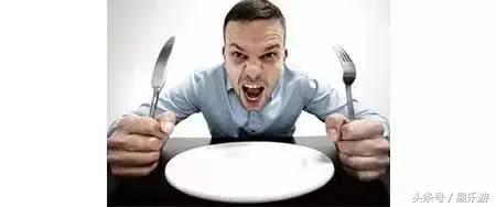 还有这种操作？网吧招新再也不用靠充送了！