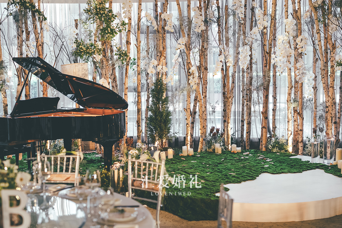 回忆杀，05年超女五强里又一位嫁了，春春笔笔，你们要加油！