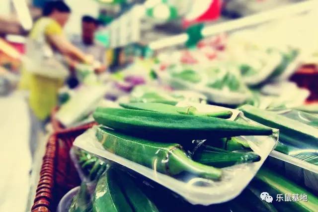 小秋葵有什么好吃的,夏天要多吃秋葵教你新吃法