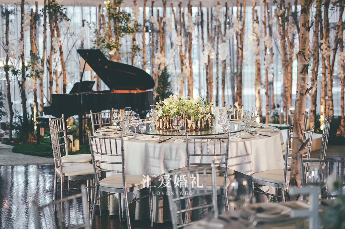 回忆杀，05年超女五强里又一位嫁了，春春笔笔，你们要加油！