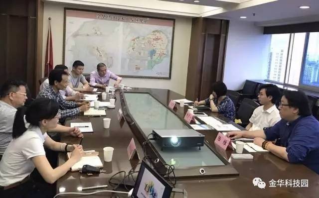 熊猫叮咚强势入驻,入驻直播产业园