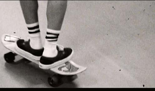 为什么权志龙不代言vans,vans权志龙同款为什么买不到