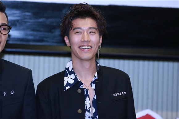 青禾男高景甜欧豪最后有在一起吗,欧豪景甜演的老师