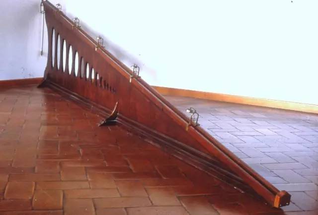 现代科学之父为了真理被教会视为异端，300年后才得以平反