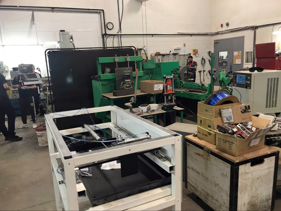 极速快报：弘力乐器2017加拿大Godin吉他工厂参观第一天精彩视频