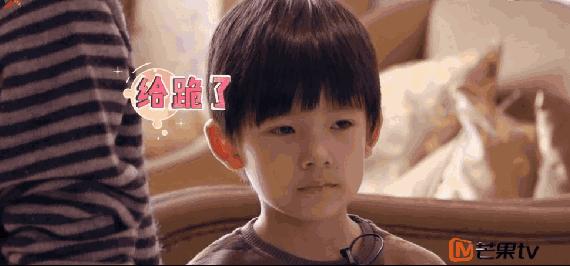 秀恩爱一定要分场合不然一定会被暴打的