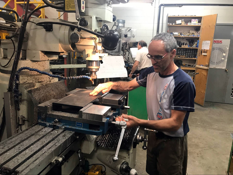 极速快报：弘力乐器2017加拿大Godin吉他工厂参观第一天精彩视频